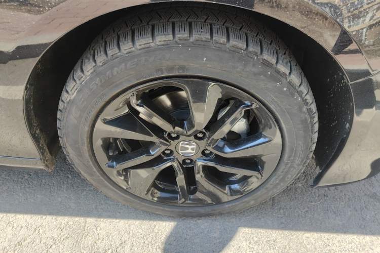 Used Honda Accord 2021 260TURBO Luxury Starry Sky Limited Edition Right Front Wheel Hub