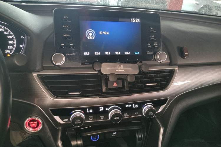 Used Honda Accord 2021 260TURBO Luxury Starry Sky Limited Edition Audio And AC Panel