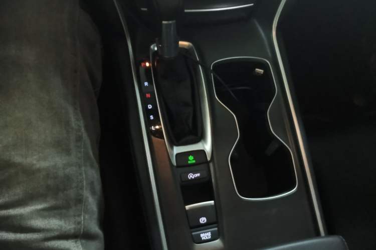 Used Honda Accord 2021 260TURBO Luxury Starry Sky Limited Edition Gear Lever