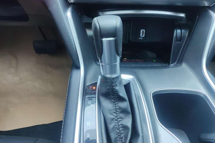 Used Honda Accord 2021 260TURBO Luxury Starry Sky Limited Edition Gear Lever