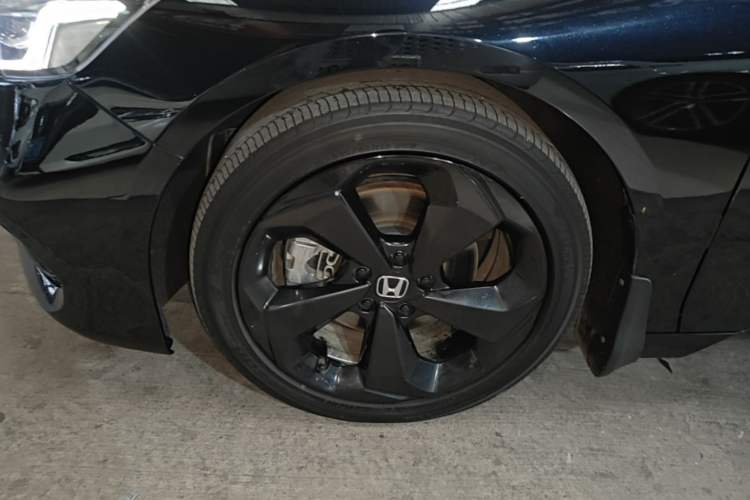 Used Honda Accord 2021 Rui Hybrid 2.0L Rui Zhi Starry Sky Limited Edition Left Front Wheel Hub