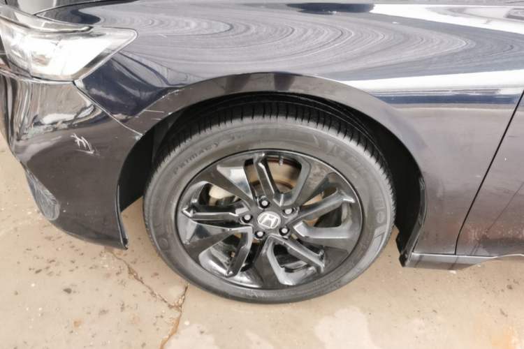 Used Honda Accord 2021 260TURBO Luxury Starry Sky Limited Edition Left Front Wheel Hub