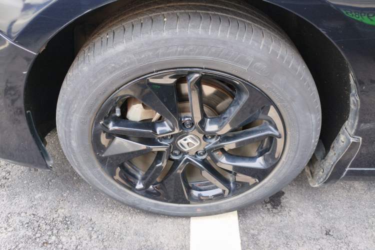 Used Honda Accord 2021 260TURBO Luxury Starry Sky Limited Edition Left Front Wheel Hub