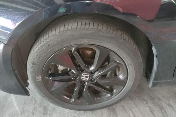 Used Honda Accord 2021 260TURBO Luxury Starry Sky Limited Edition Left Front Wheel Hub