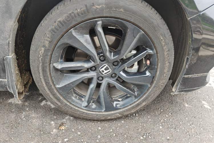 Used Honda Accord 2021 260TURBO Luxury Starry Sky Limited Edition Right Front Wheel Hub