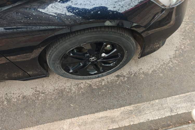 Used Honda Accord 2021 260TURBO Luxury Starry Sky Limited Edition Right Front Wheel Hub