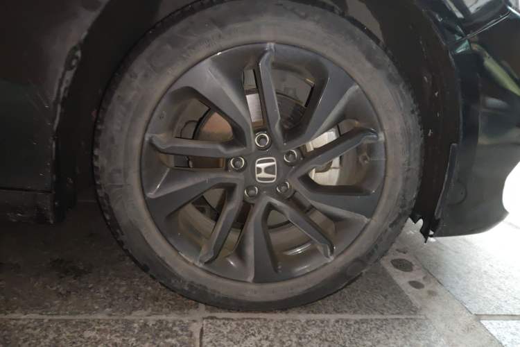 Used Honda Accord 2021 260TURBO Luxury Starry Sky Limited Edition Right Front Wheel Hub