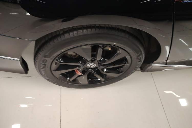 Used Honda Accord 2021 260TURBO Luxury Starry Sky Limited Edition Right Rear Wheel Hub