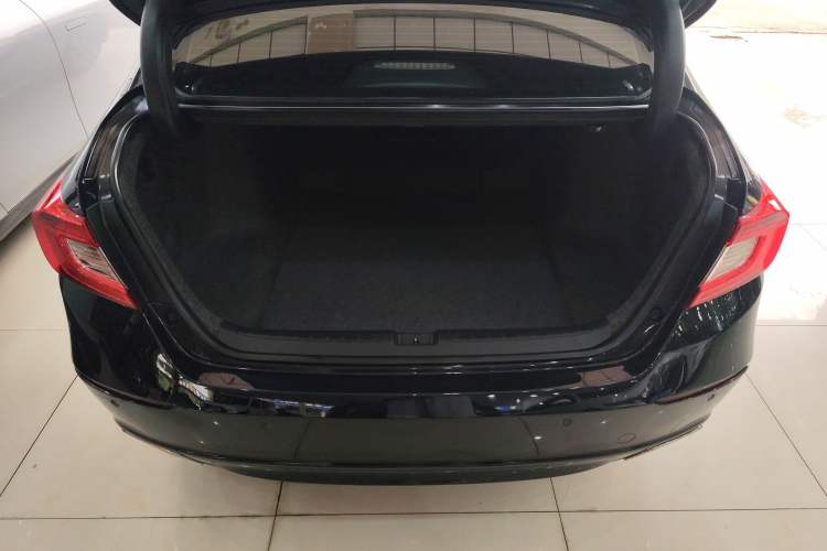Used Honda Accord 2021 260TURBO Luxury Starry Sky Limited Edition Trunk