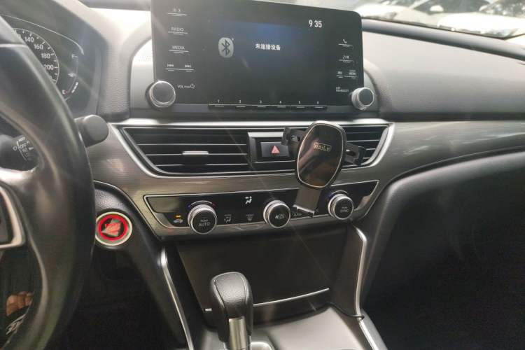 Used Honda Accord 2021 260TURBO Luxury Starry Sky Limited Edition Audio And AC Panel