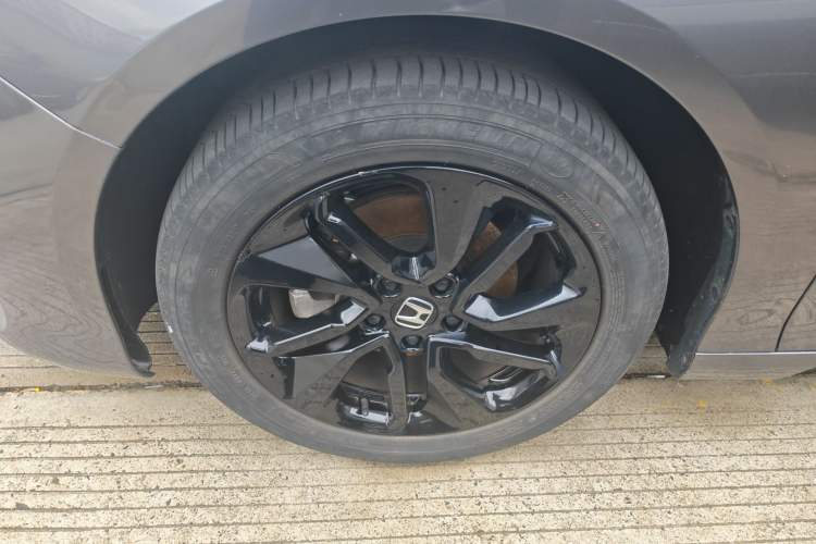 Used Honda Accord 2021 260TURBO Luxury Starry Sky Limited Edition Left Front Wheel Hub