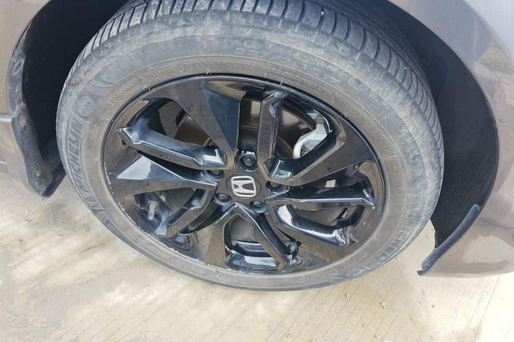 Used Honda Accord 2021 260TURBO Luxury Starry Sky Limited Edition Right Front Wheel Hub
