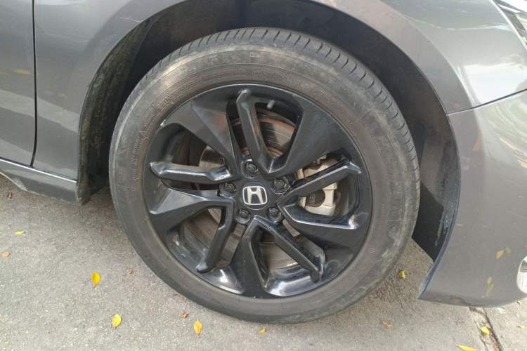 Used Honda Accord 2021 260TURBO Luxury Starry Sky Limited Edition Right Front Wheel Hub