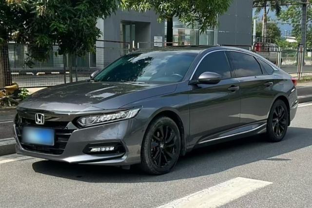 Używany Honda Accord 2021 260TURBO Luxury Starry Sky Limited Edition
