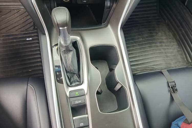 Used Honda Accord 2021 260TURBO Luxury Starry Sky Limited Edition Gear Lever