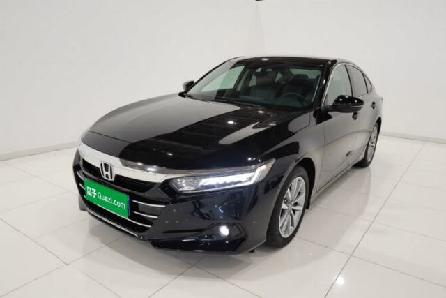 Ojetý Honda Accord 2022 260TURBO Luxury Edition