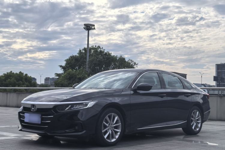 Used Honda Accord 2022 260TURBO Luxury Edition Guazi used car, China used car export, Used car for sale, Used Honda cars, Cheapest cars for sale