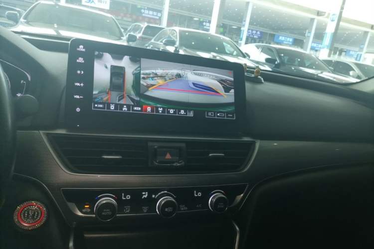 Used Honda Accord 2022 260TURBO Luxury Edition Audio And AC Panel