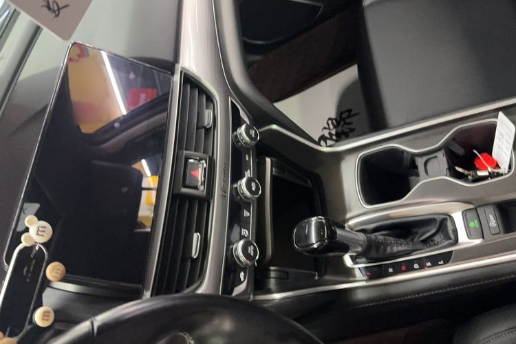 Used Honda Accord 2022 260TURBO Luxury Edition Audio And AC Panel