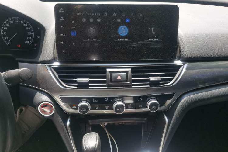 Used Honda Accord 2022 260TURBO Luxury Edition Audio And AC Panel