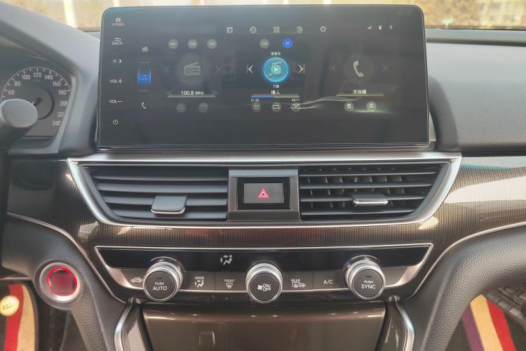 Used Honda Accord 2022 260TURBO Phantom Night · Prestige Edition Audio And AC Panel