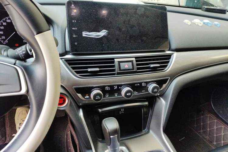 Used Honda Accord 2022 260TURBO Luxury Edition Audio And AC Panel