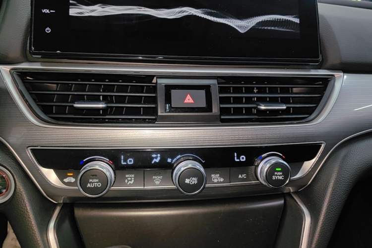 Used Honda Accord 2022 260TURBO Luxury Edition Audio And AC Panel
