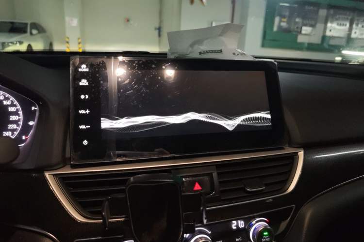 Used Honda Accord 2022 260TURBO Phantom Night · Prestige Edition Audio And AC Panel