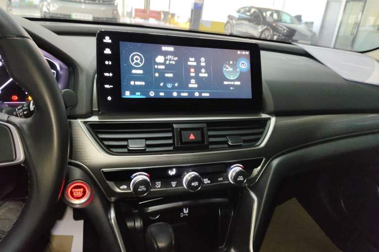 Used Honda Accord 2022 260TURBO Luxury Edition Audio And AC Panel