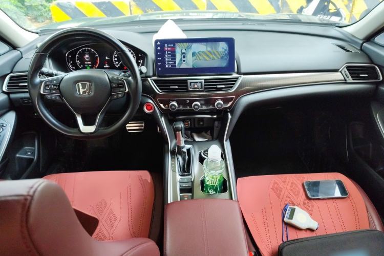 Used Honda Accord 2022 260TURBO Phantom Night · Prestige Edition Center Console
