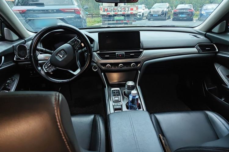 Used Honda Accord 2022 Xing·Hybrid 2.0L Xingling Version Center Console