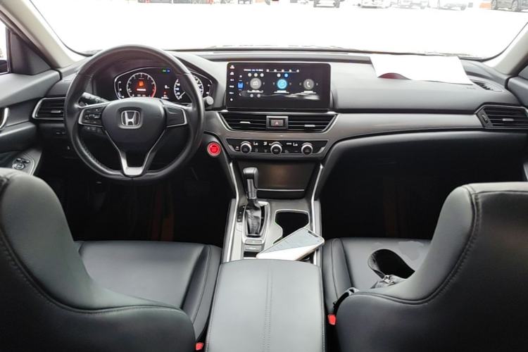 Used Honda Accord 2022 260TURBO Luxury Edition Center Console