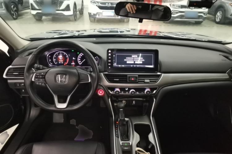 Used Honda Accord 2022 260TURBO Luxury Edition Center Console