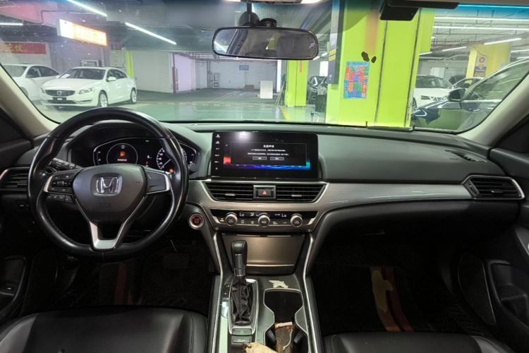 Used Honda Accord 2022 260TURBO Luxury Edition Center Console