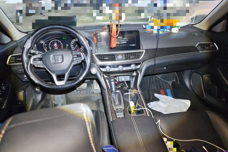 Used Honda Accord 2022 260TURBO Phantom Night · Prestige Edition Center Console