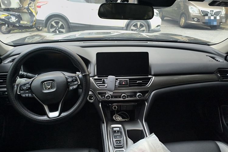 Used Honda Accord 2022 Xing·Hybrid 2.0L Xingling Version Center Console
