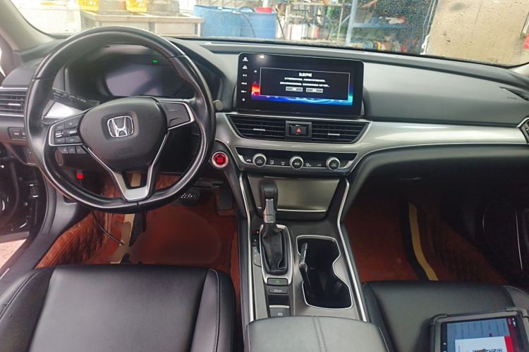 Used Honda Accord 2022 260TURBO Luxury Edition Center Console