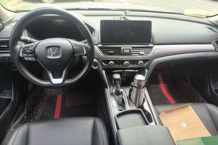 Used Honda Accord 2022 260TURBO Luxury Edition Center Console