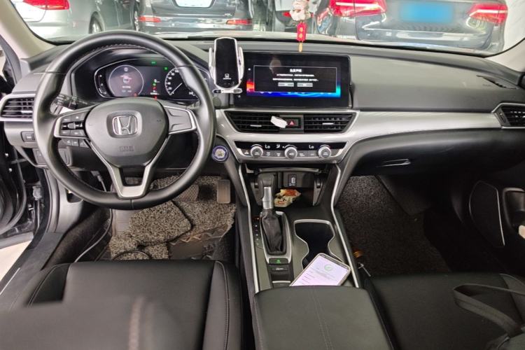 Used Honda Accord 2022 260TURBO Luxury Edition Center Console