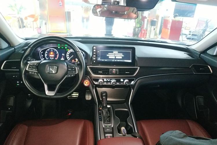 Used Honda Accord 2022 260TURBO Phantom Night · Prestige Edition Center Console