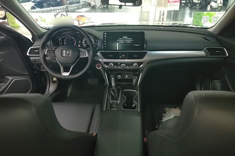 Used Honda Accord 2022 260TURBO Luxury Edition Center Console