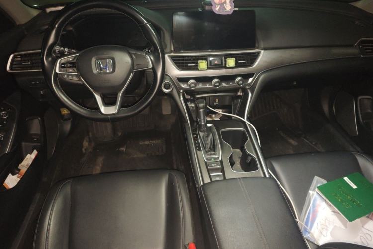 Used Honda Accord 2022 260TURBO Luxury Edition Center Console