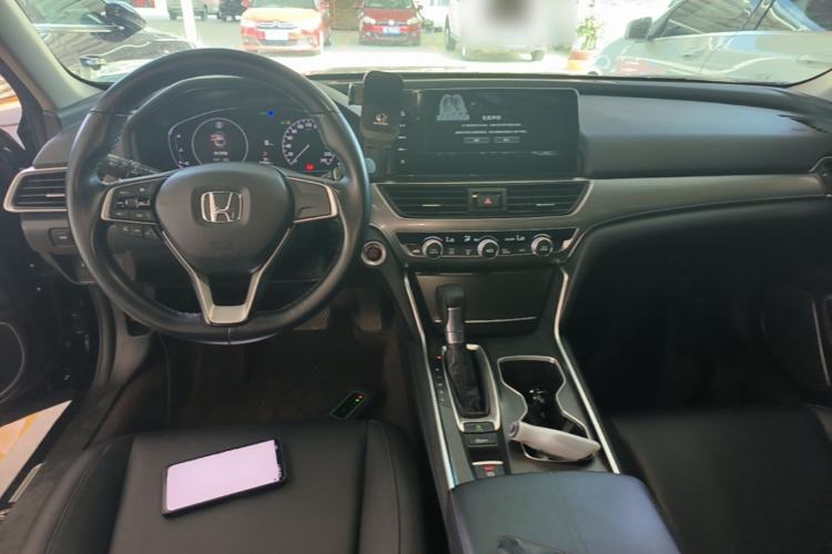 Used Honda Accord 2022 260TURBO Luxury Edition Center Console