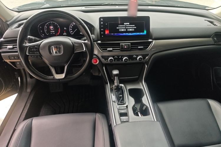 Used Honda Accord 2022 260TURBO Luxury Edition Center Console