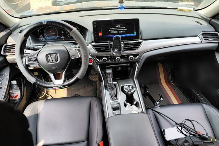 Used Honda Accord 2022 260TURBO Luxury Edition Center Console