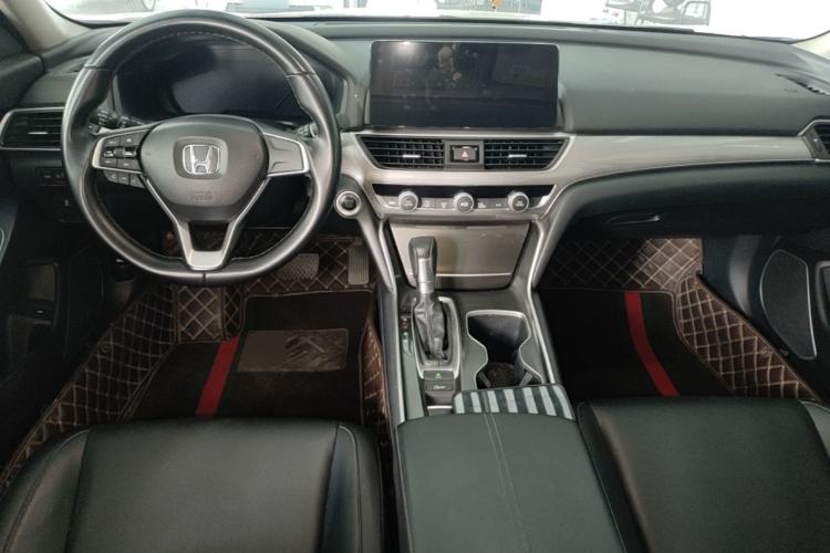 Used Honda Accord 2022 260TURBO Luxury Edition Center Console