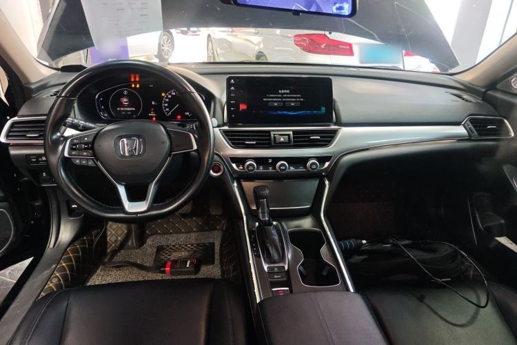 Used Honda Accord 2022 260TURBO Luxury Edition Center Console