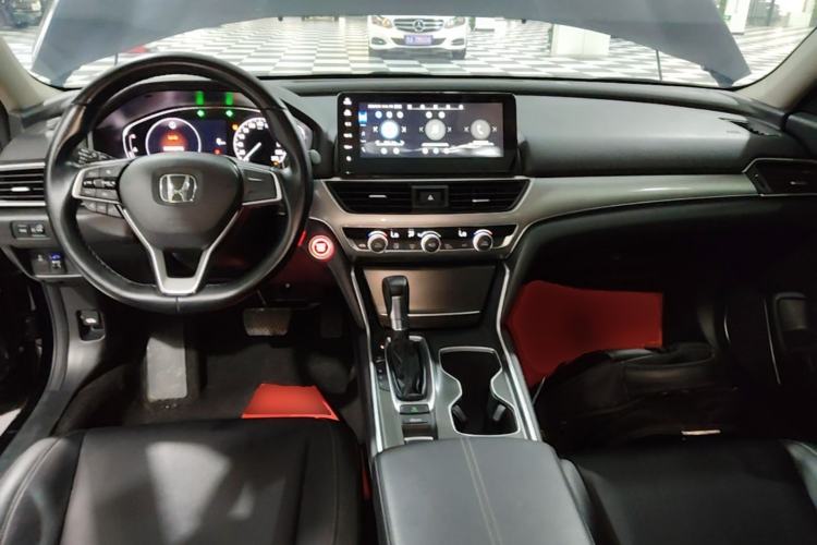 Used Honda Accord 2022 260TURBO Luxury Edition Center Console