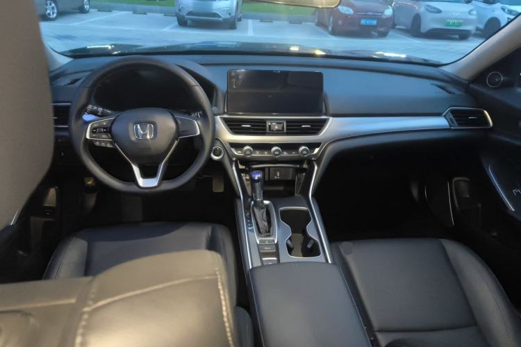 Used Honda Accord 2022 260TURBO Luxury Edition Center Console