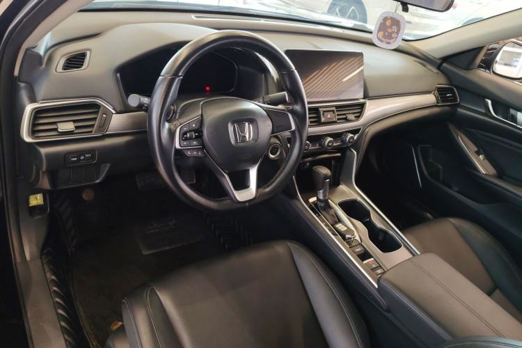 Used Honda Accord 2022 260TURBO Luxury Edition Center Console